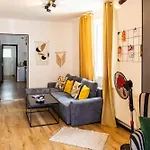 Villa Nordic - With Private Yard, Bbq & Free Parking, 4 Km From Center