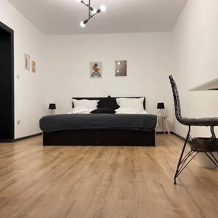Nordic - With Private Yard, Bbq & Free Parking, 4 Km From Center *