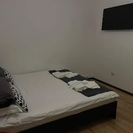 Nordic - With Private Yard, Bbq & Free Parking, 4 Km From Center