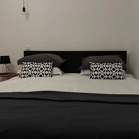 Nordic - With Private Yard, Bbq & Free Parking, 4 Km From Center Villa *