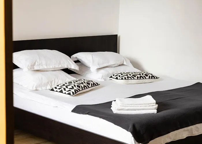 Nordic - With Private Yard, Bbq & Free Parking, 4 Km From Center Villa *