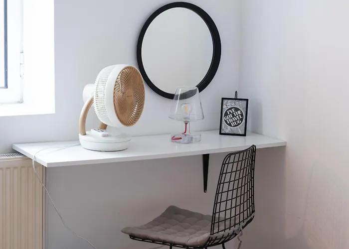 Villa Nordic - With Private Yard, Bbq & Free Parking, 4 Km From Center Brasov