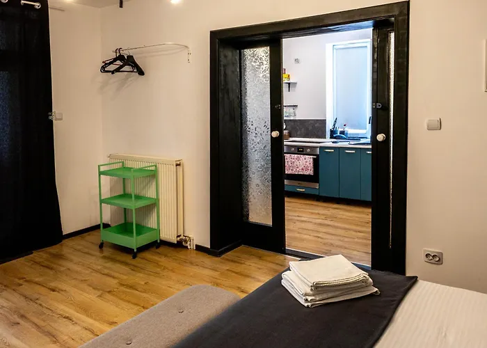 Villa Nordic - With Private Yard, Bbq & Free Parking, 4 Km From Center *