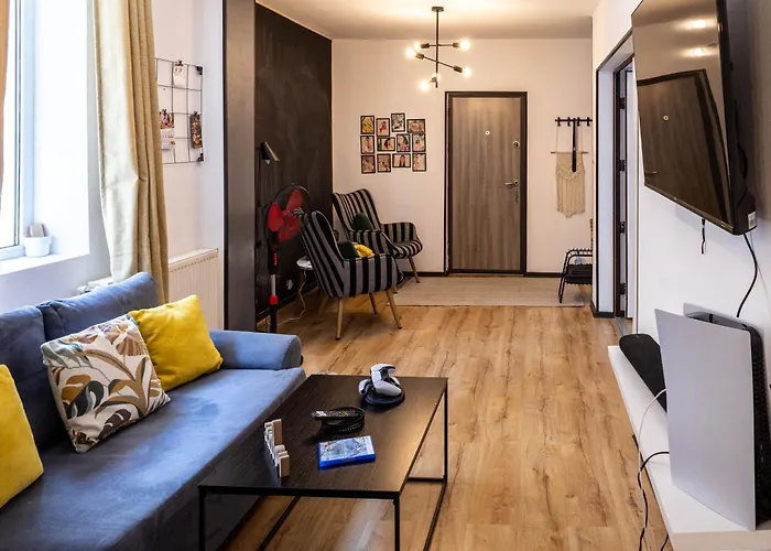 Nordic - With Private Yard, Bbq & Free Parking, 4 Km From Center Villa Brasov