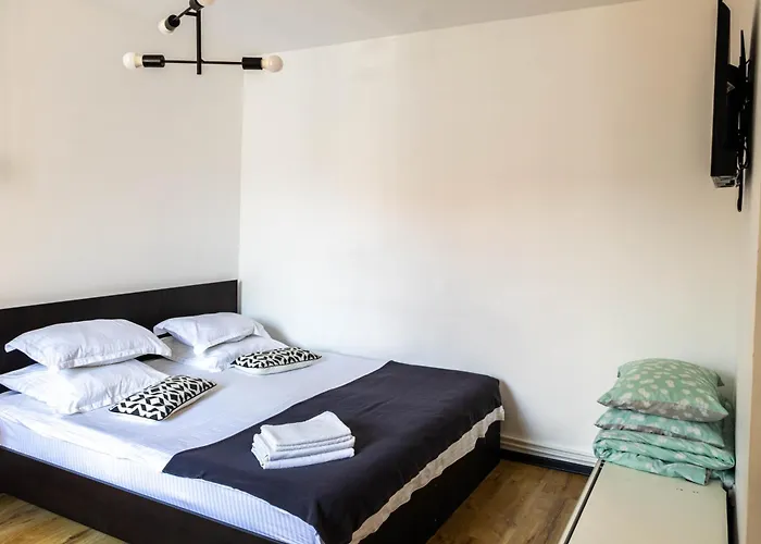 Nordic - With Private Yard, Bbq & Free Parking, 4 Km From Center *