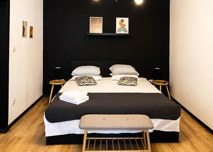 Nordic - With Private Yard, Bbq & Free Parking, 4 Km From Center *